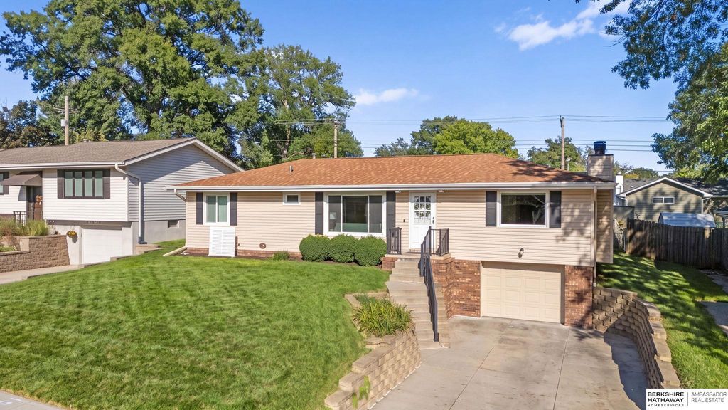 3329 S 78th Street, Omaha