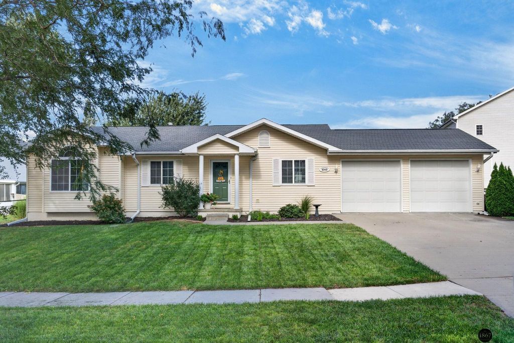 5343 Mission Lane, Lincoln
