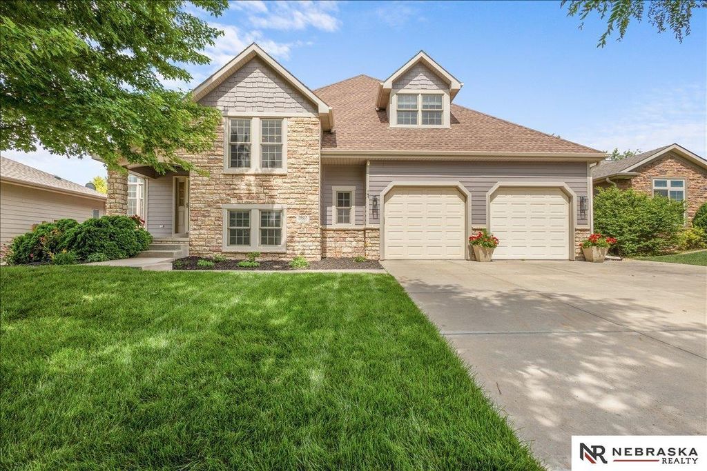 7807 Katrina Lane, Lincoln