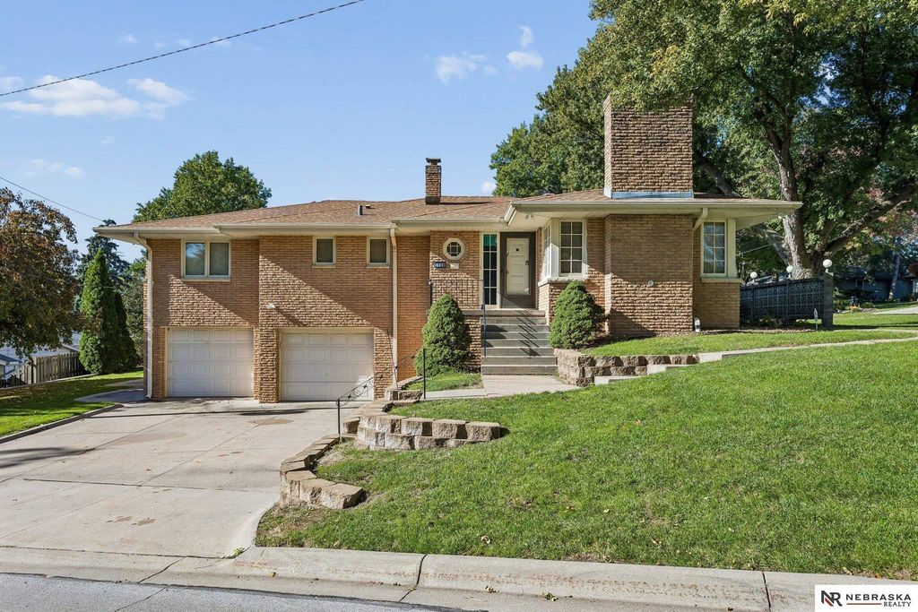 1110 N 60th Street, Omaha