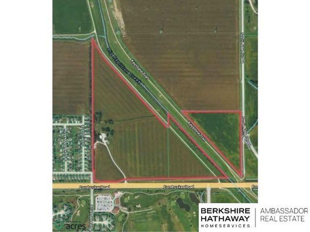 5316 Cornhusker Road, Papillion