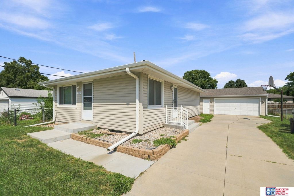 1610 Sw 8th Street, Lincoln