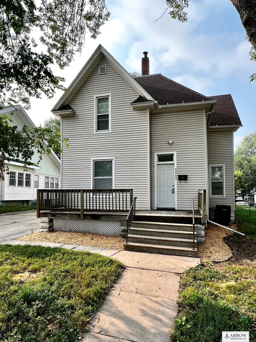 3245 S Street, Lincoln