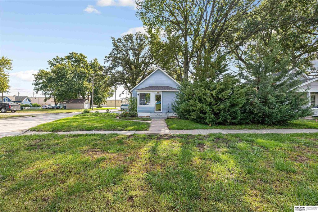 1401 Nebraska Street, Blair