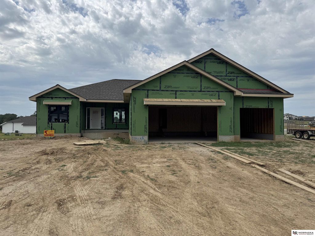 11010 S 98th Street, Papillion