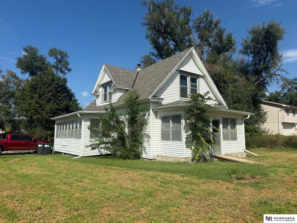 2540 Washington Street, Omaha