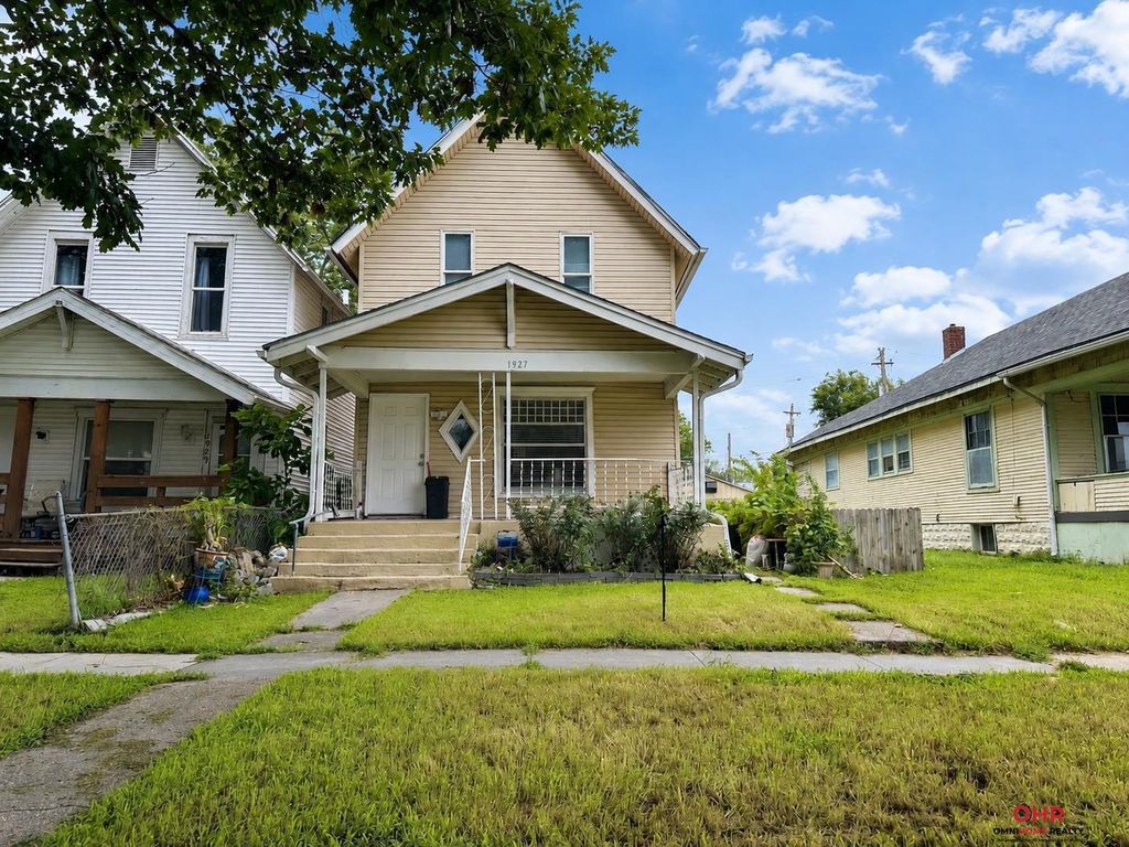 1927 J Street, Lincoln