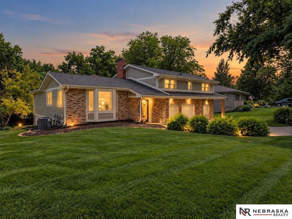 3309 Bridgeford Road, Omaha
