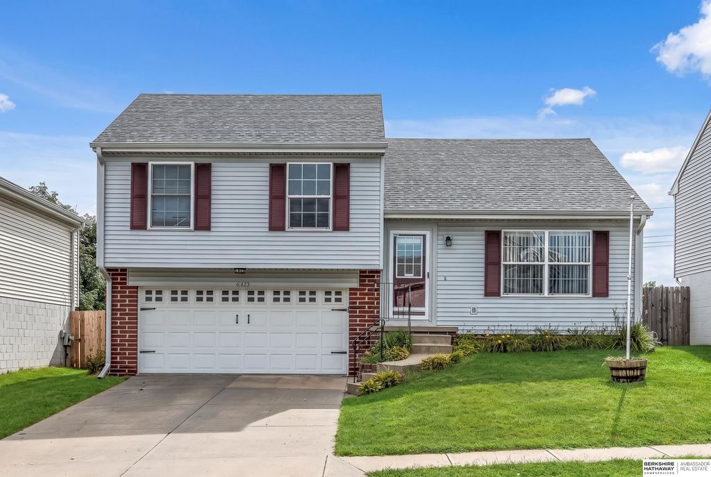 6423 N 78 Avenue, Omaha