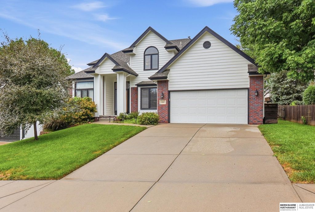 13608 Sahler Street, Omaha