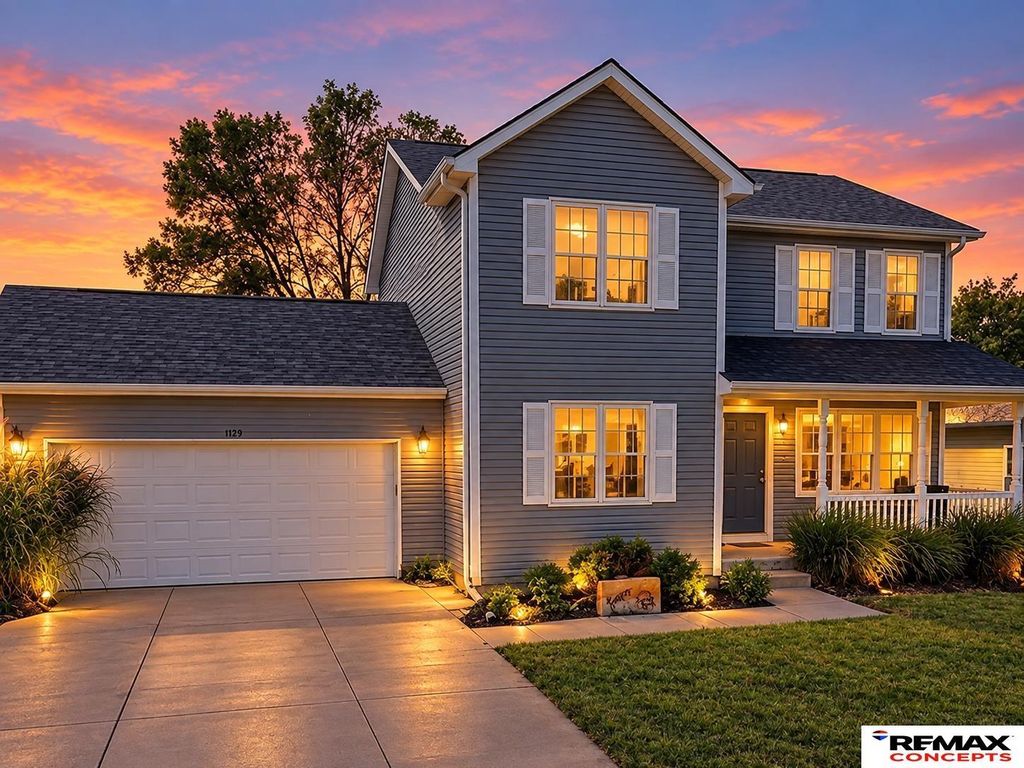 1123 Rainy River Bay, Lincoln