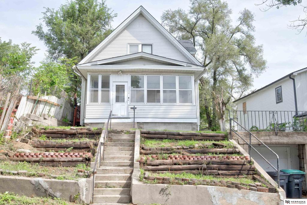 3322 Larimore Avenue, Omaha