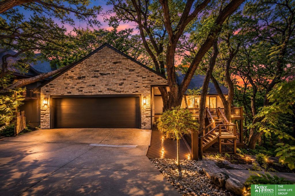 21925 Quail Ridge Circle, Elkhorn