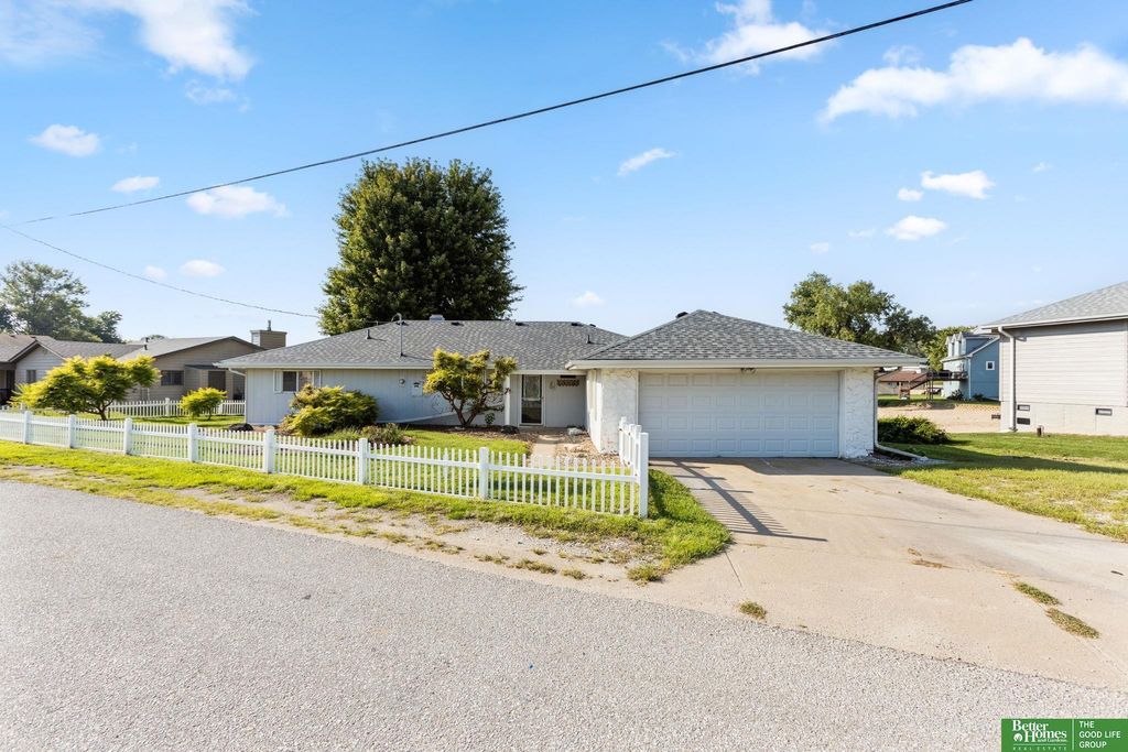 2702 Annabelle Drive, Bellevue