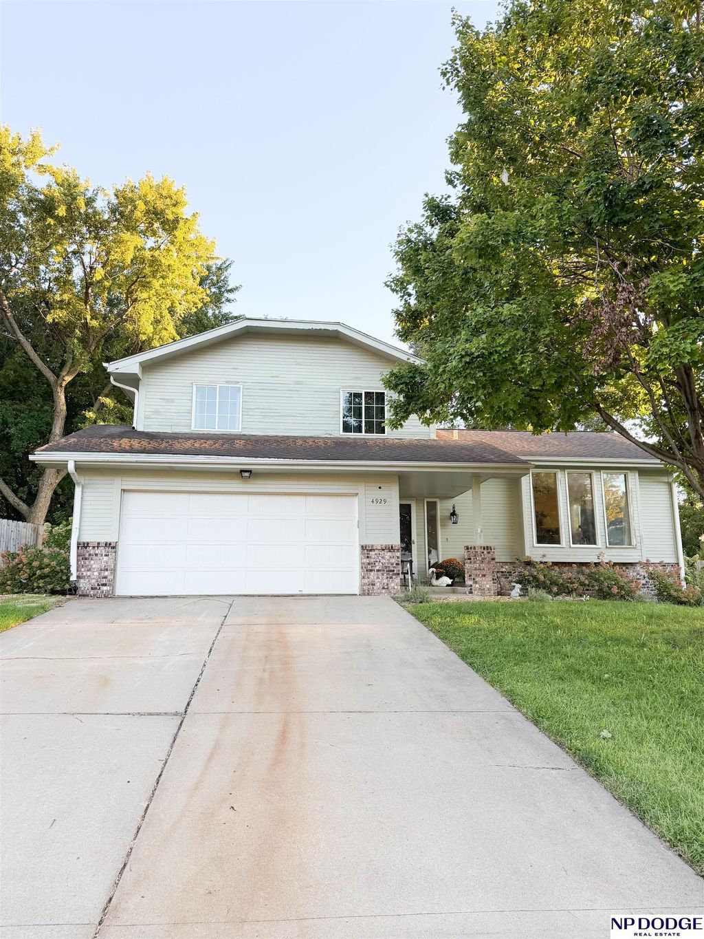 4929 Red Rock Avenue, Omaha