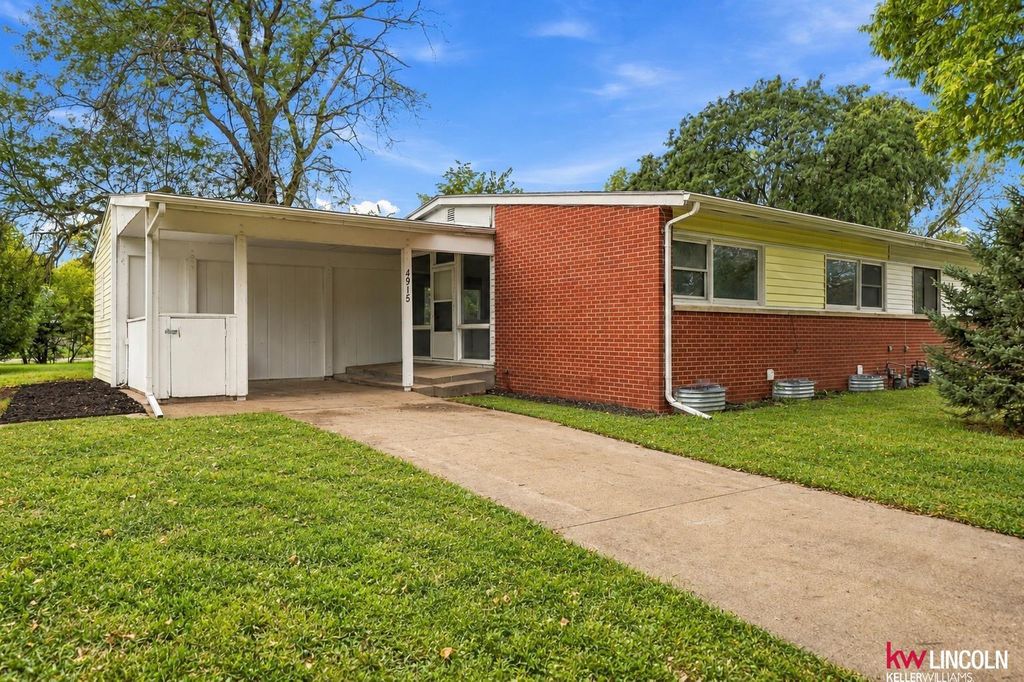 4915 W Mcguire Road, Lincoln