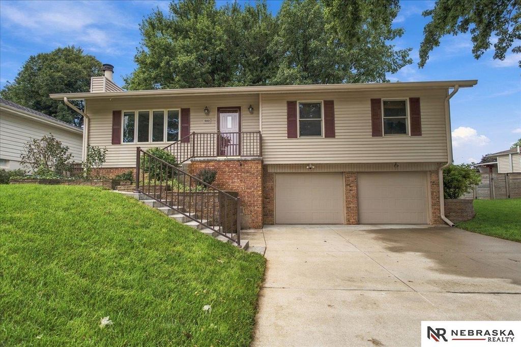 5062 S 160th Circle, Omaha