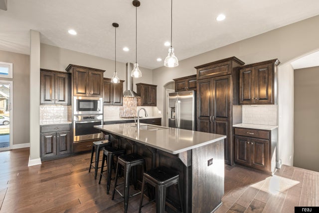 Photo of Listing #22603975