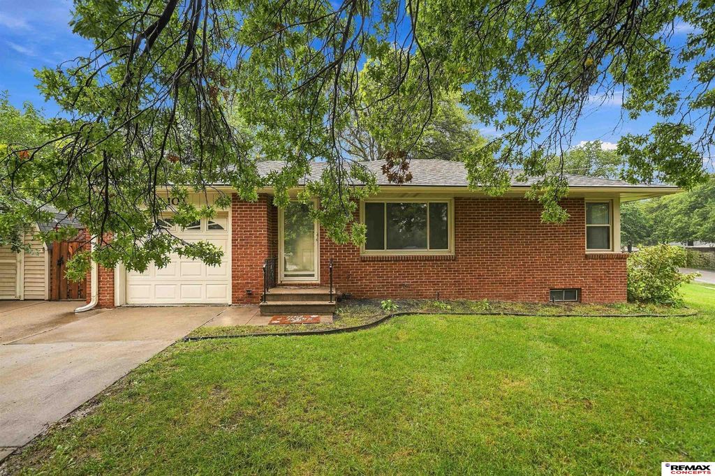 3101 N 66th Street, Lincoln