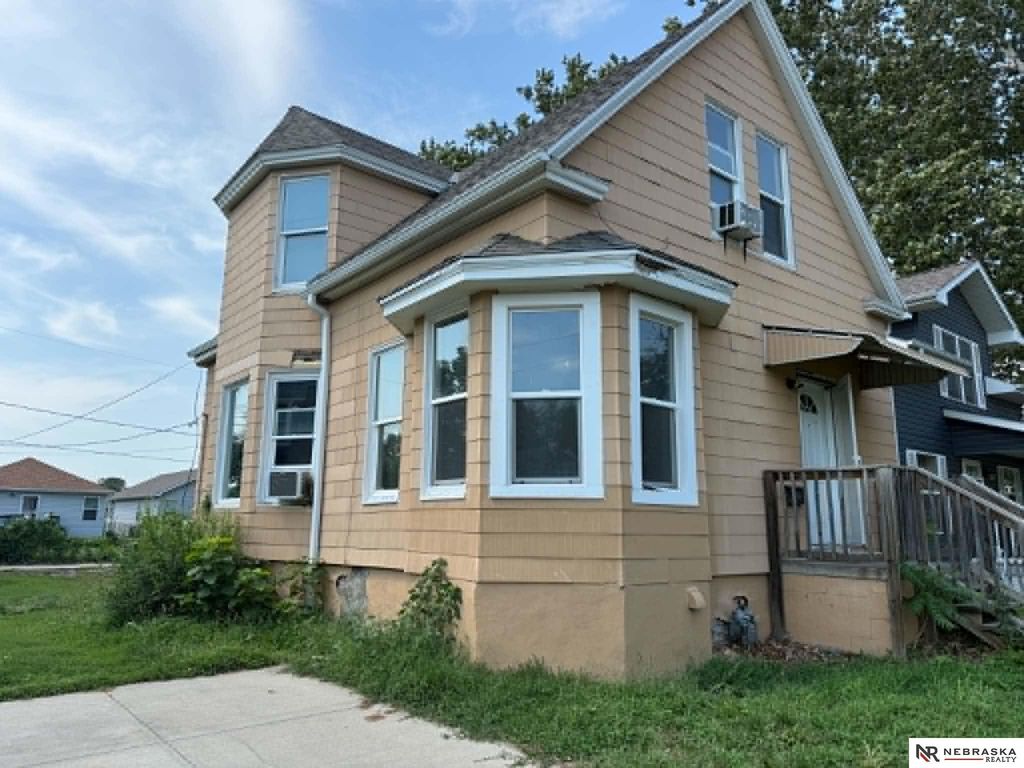 3936 Florence Boulevard, Omaha