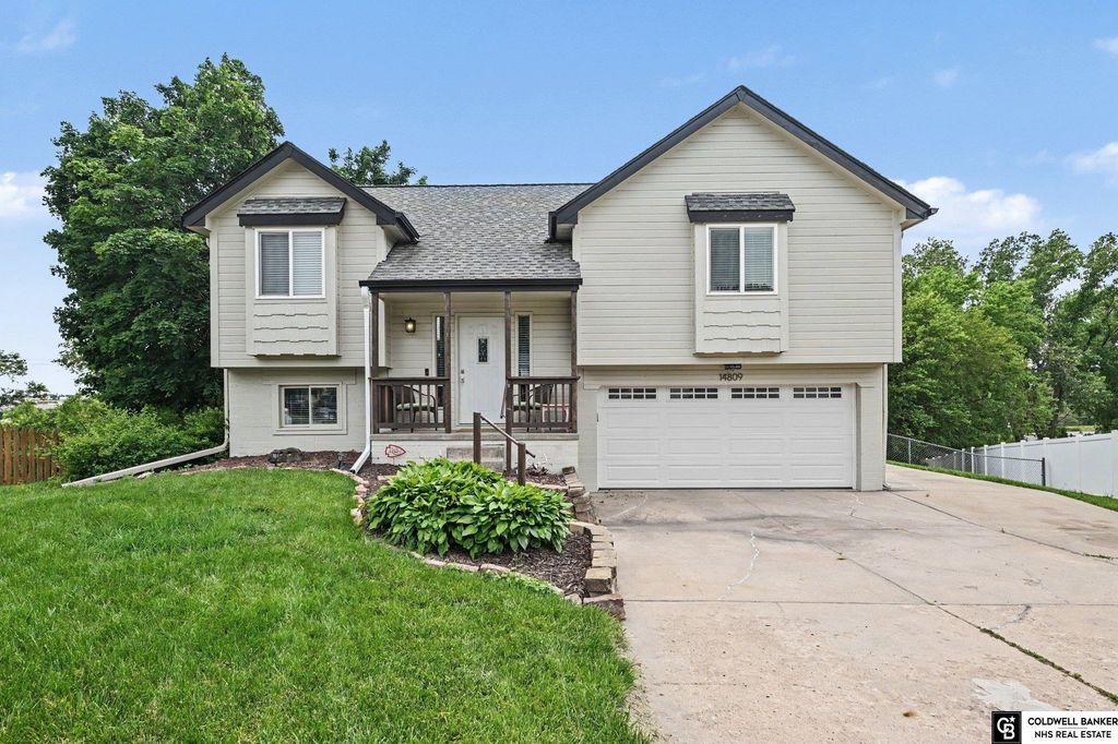 14809 Margo Street, La Vista