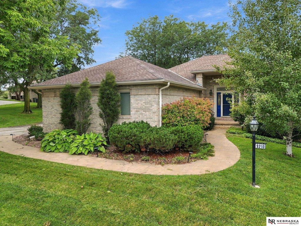 9210 Pioneer Court, Lincoln