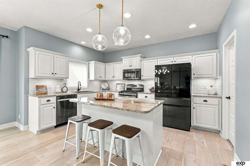 7331 S 103rd Avenue, La Vista