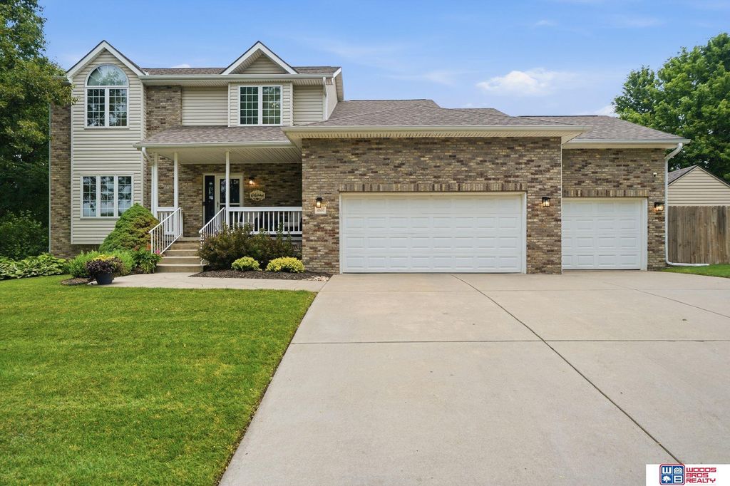 4800 Country Hill Road, Lincoln