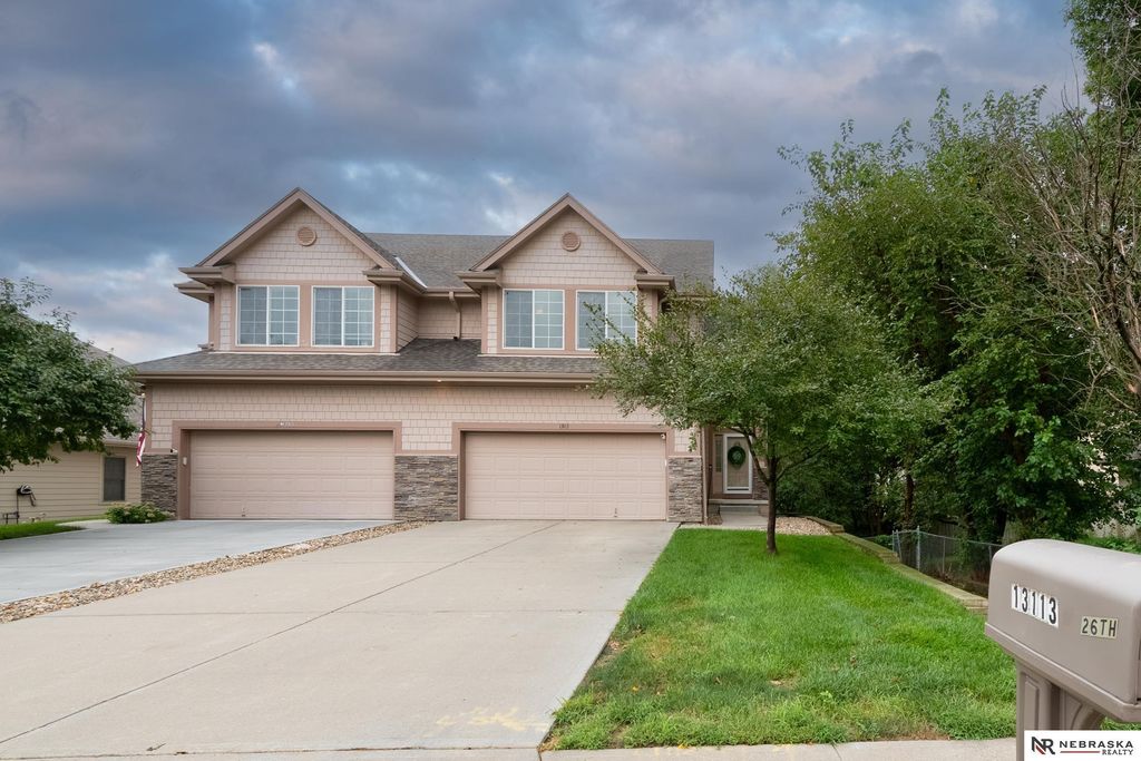13113 S 26th Avenue, Bellevue