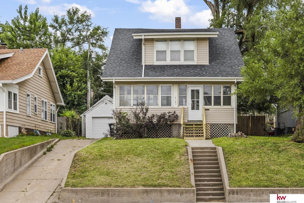 4323 Leavenworth Street, Omaha