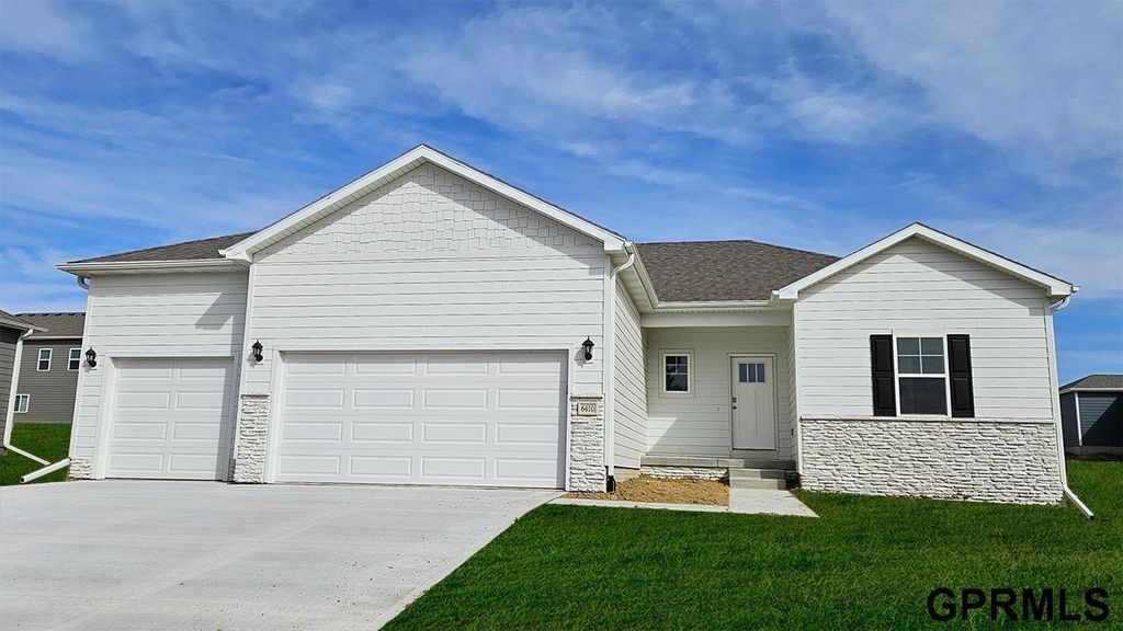 7602 N 170th Street, Bennington
