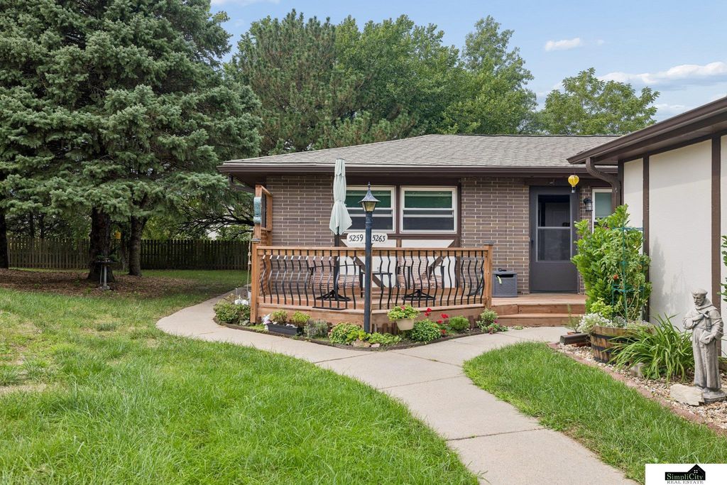 5259 Goldenrod Circle, Lincoln