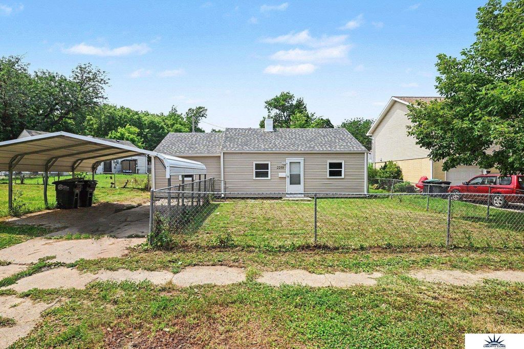 2210 John A Creighton Boulevard, Omaha