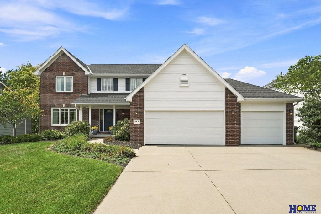 5921 S 90th Street, Lincoln