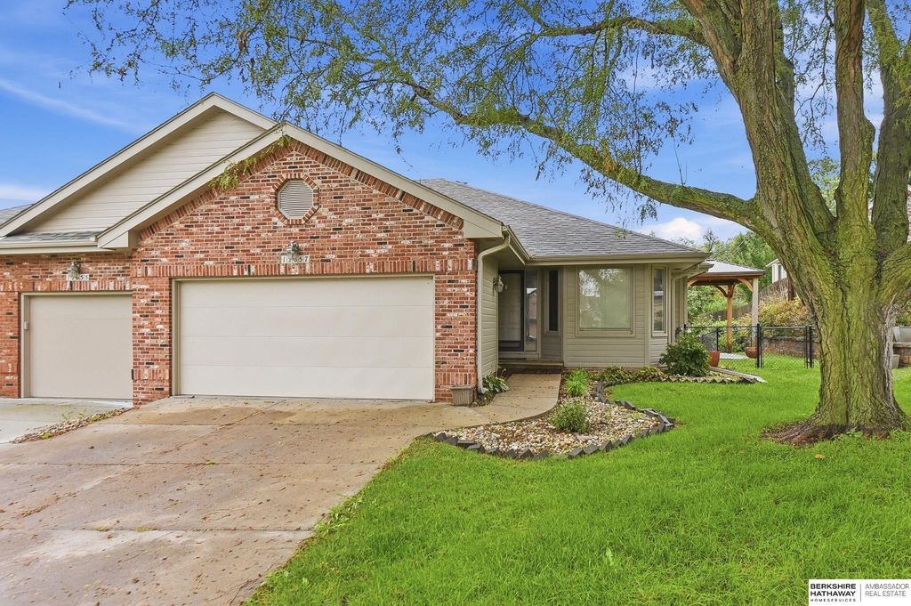 12657 Krug Circle, Omaha