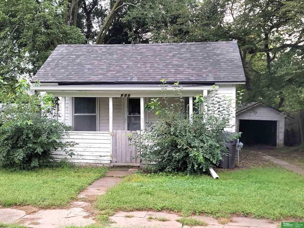 232 E 16th Street, York