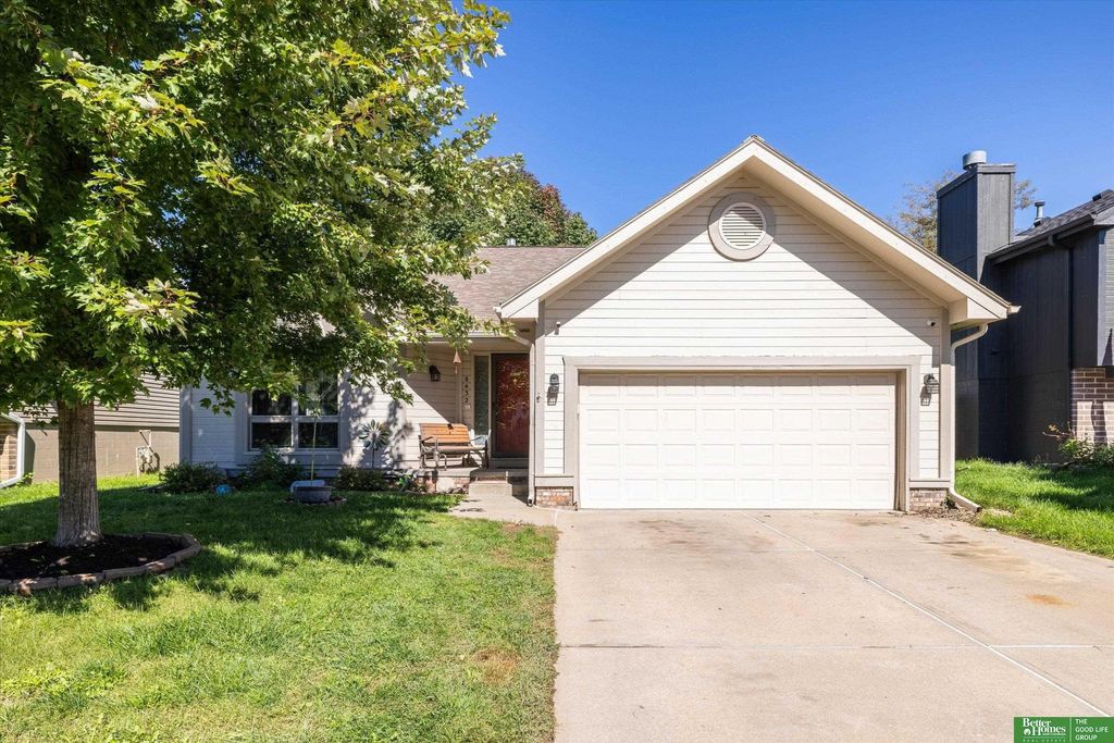 8432 Weber Street, Omaha