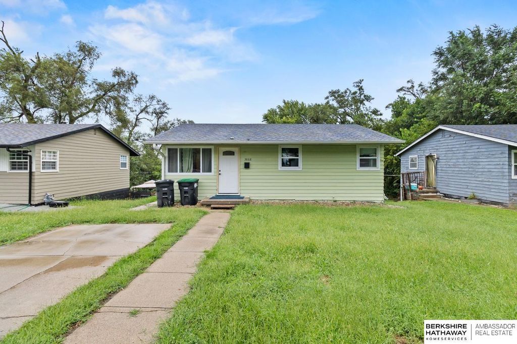3868 Parker Street, Omaha