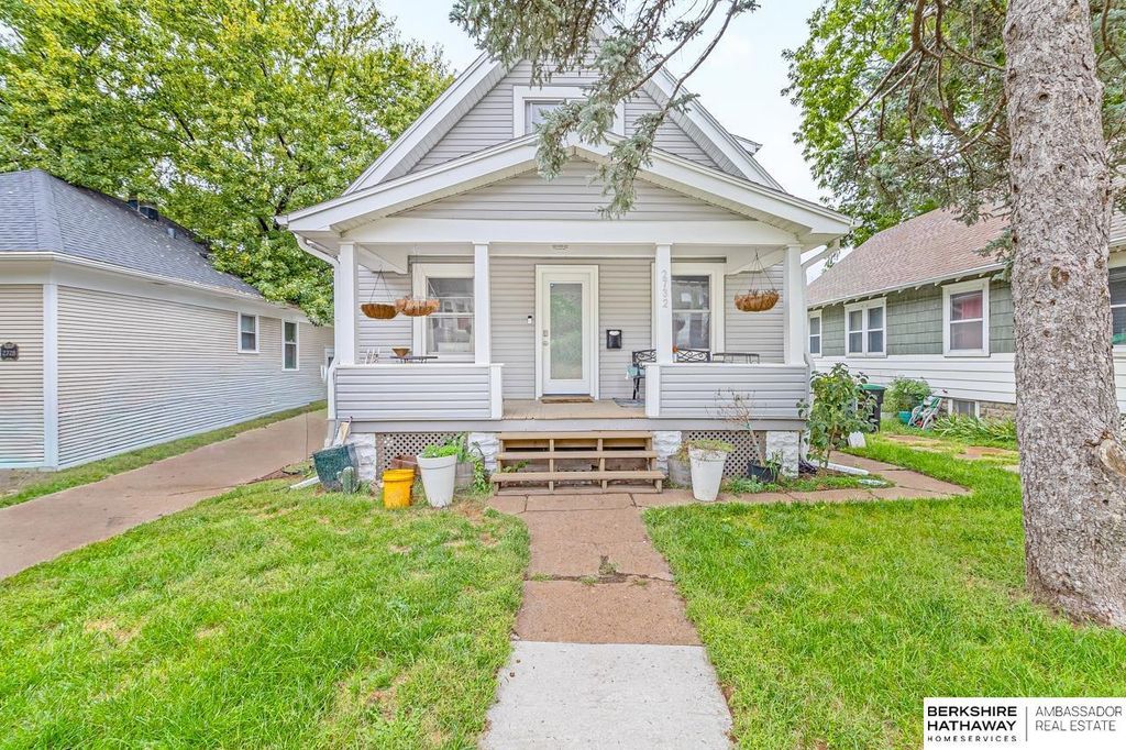 2732 N 48th Street, Omaha
