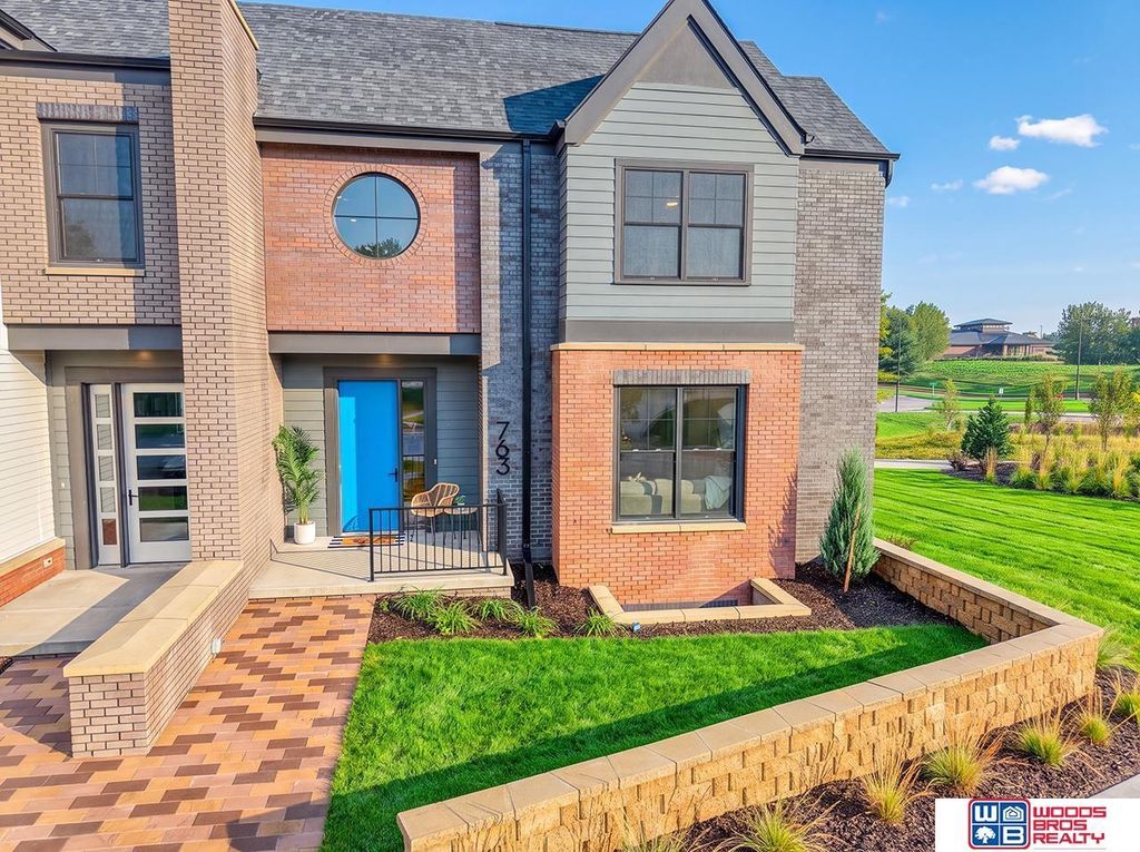 763 Blue Sage Boulevard, Lincoln