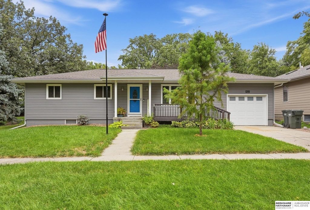 422 W 3rd Street, Wahoo
