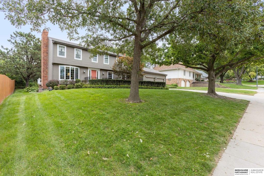 1223 N 123rd Circle, Omaha