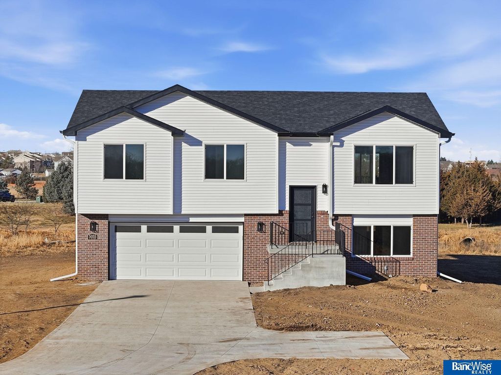 4910 N 35th Court, Lincoln
