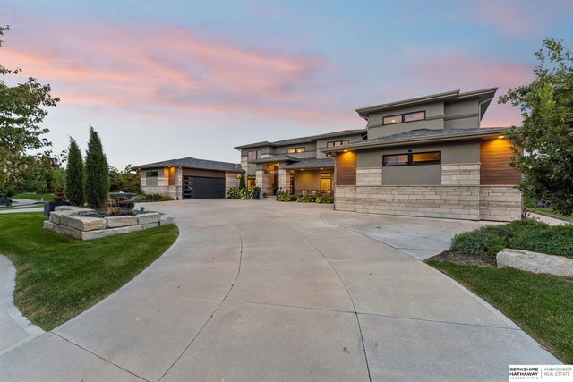 Photo of Listing #22527557