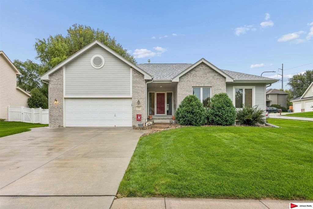 271 S 199 Street, Omaha
