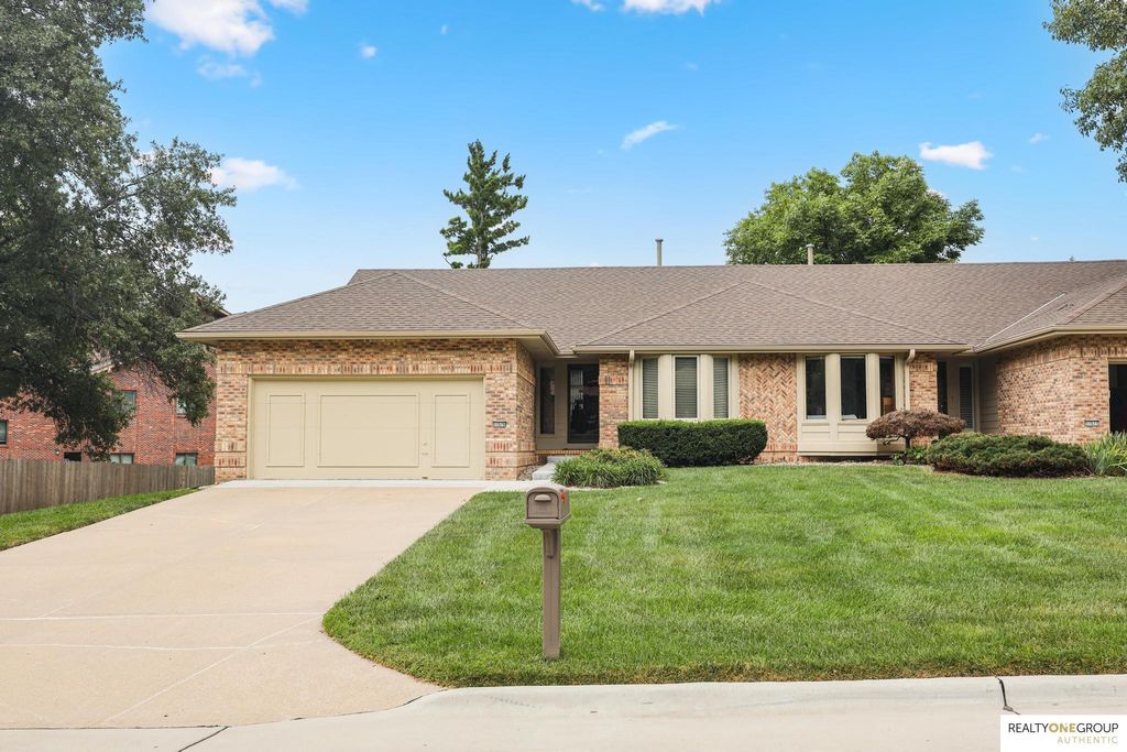 11575 Cryer Avenue, Omaha