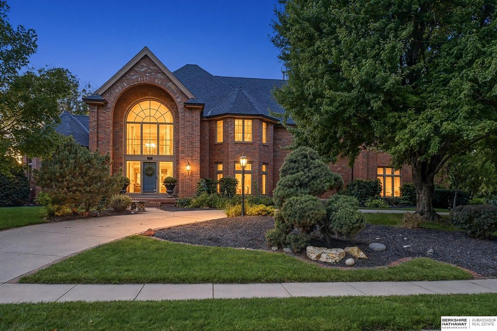 754 N 164th Street, Omaha