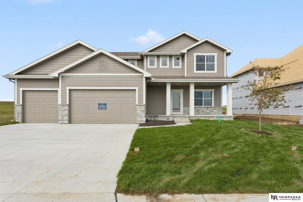 12408 S 89th Street, Papillion