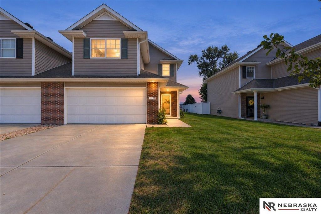 11220 N 144th Street, Waverly