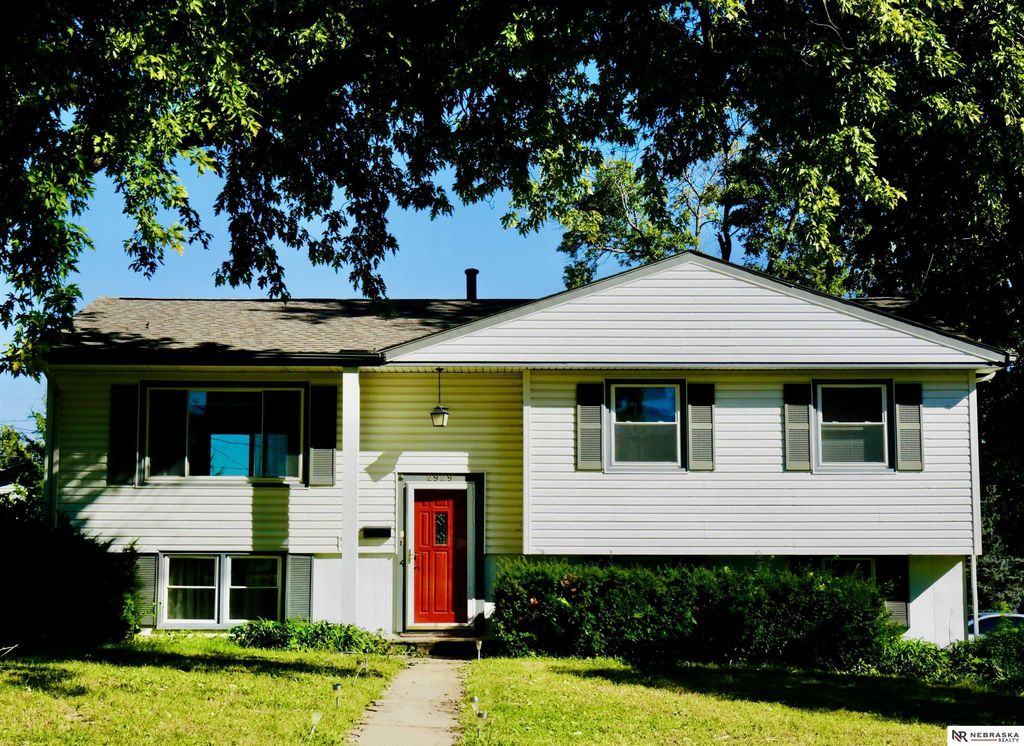 2929 S 118th Street, Omaha